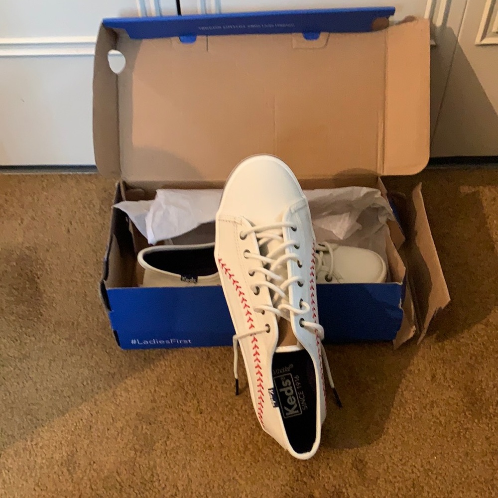Keds Women Kickstart Pennant Cream baseball shoe